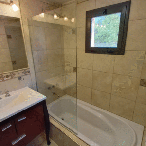 Mampara fija para bañera 0,80 × 1,50 m – Cristal templado