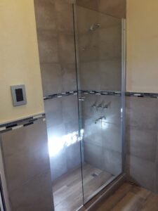 Mampara Rebatible de Vidrio para Ducha con Perfil Rebatible