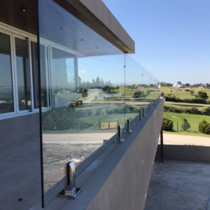 Baranda Balcon de Vidrio con Mini Poste Acero Inox