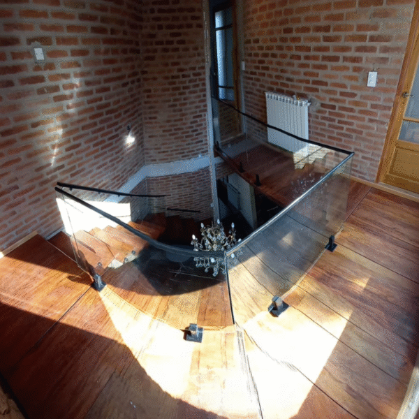 baranda para escalera de vidrio templado y parantes en acero inoxidable calidad exclusiva de cristalfusion