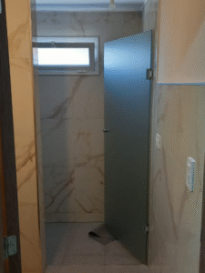 Puerta Rebatible De Vidrio con Bisagras