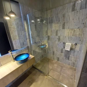 Mampara Fija de Vidrio Laminado 4+4 a Medida