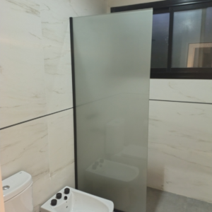 Mampara Fija de Vidrio Laminado 4+4 a Medida